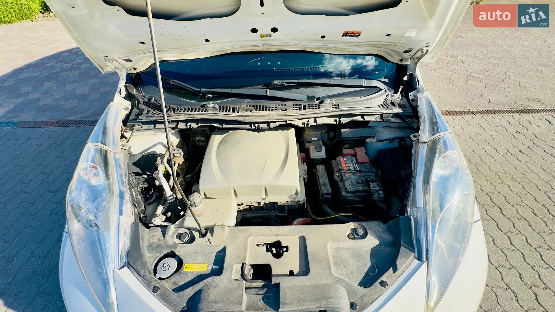 2017 Nissan Leaf - мініатюра 23