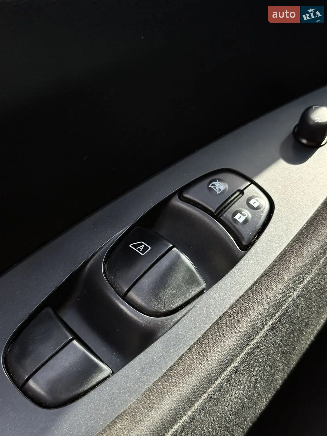 2015 Nissan Leaf - мініатюра 35