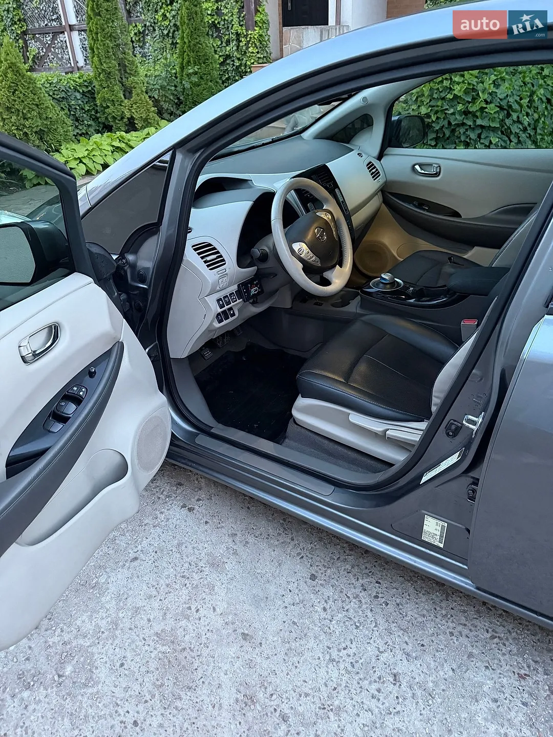2015 Nissan Leaf - мініатюра 8