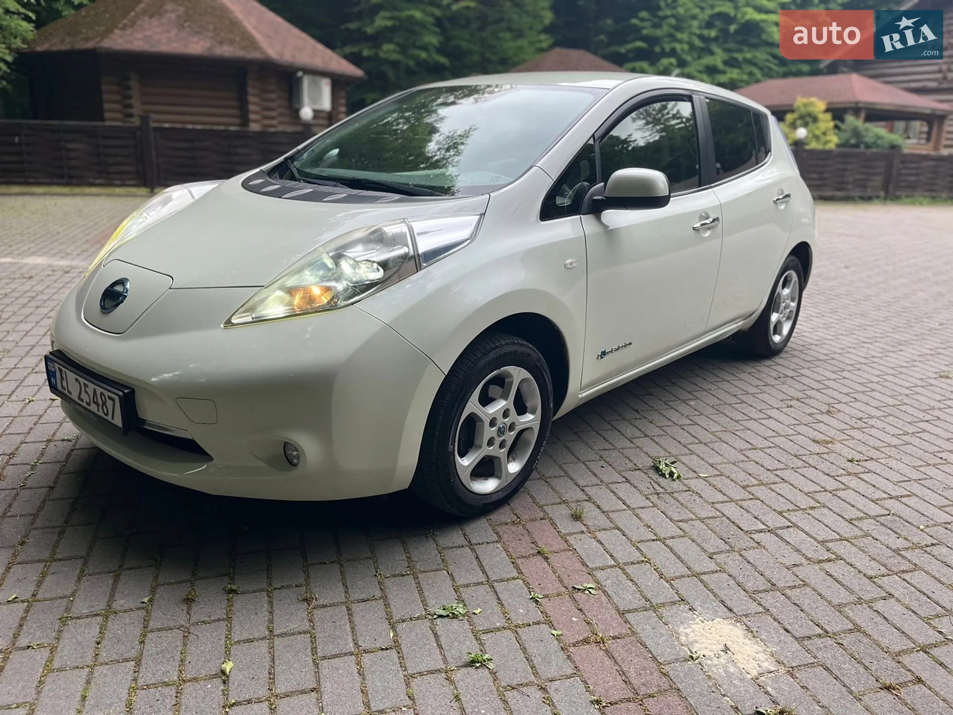 2011 Nissan Leaf - мініатюра 3