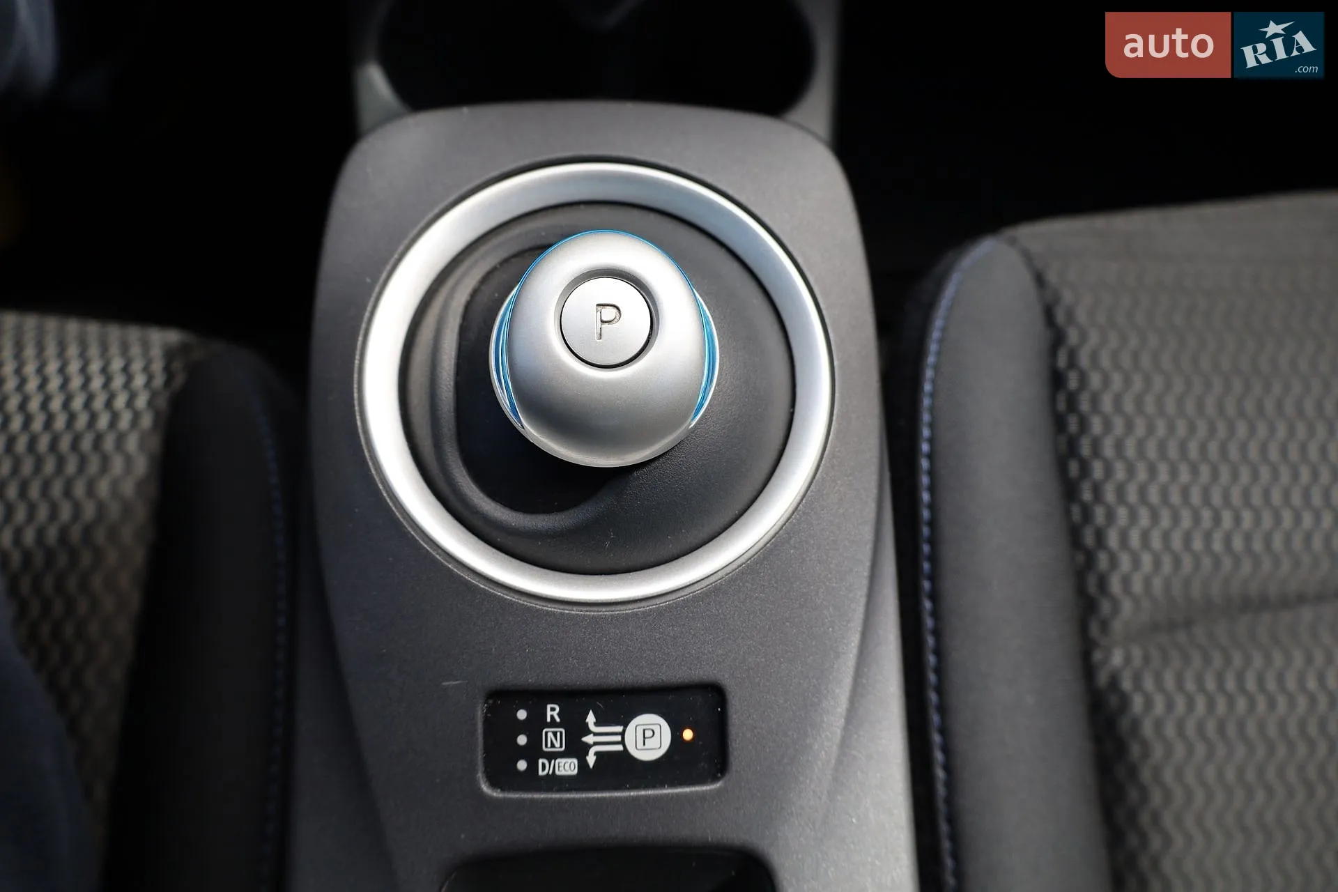 2013 Nissan Leaf - мініатюра 38