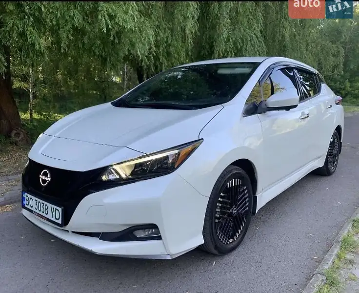 Nissan Leaf 2023