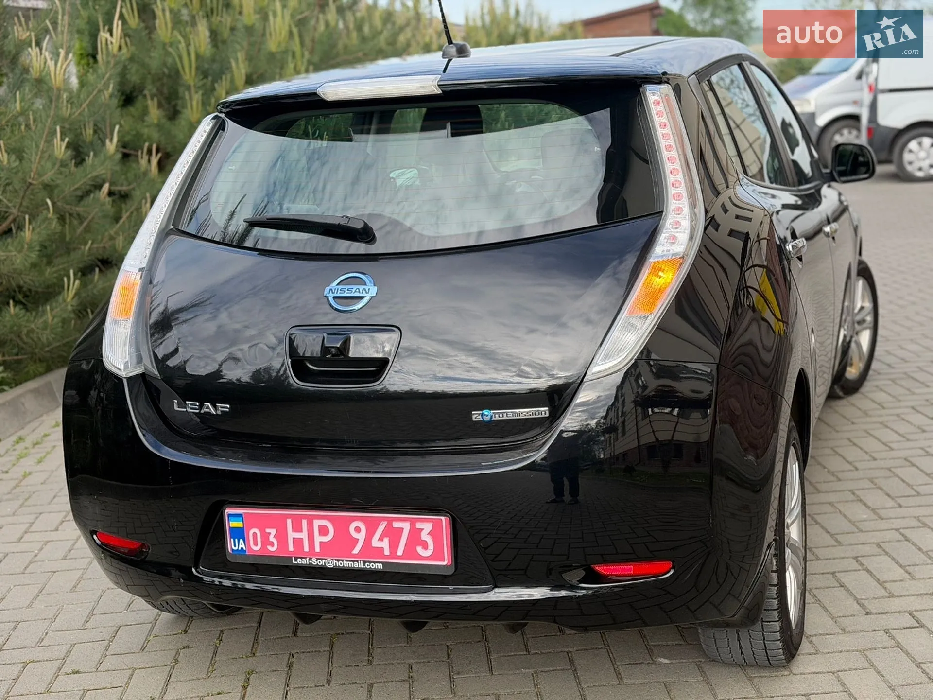 2015 Nissan Leaf - мініатюра 11