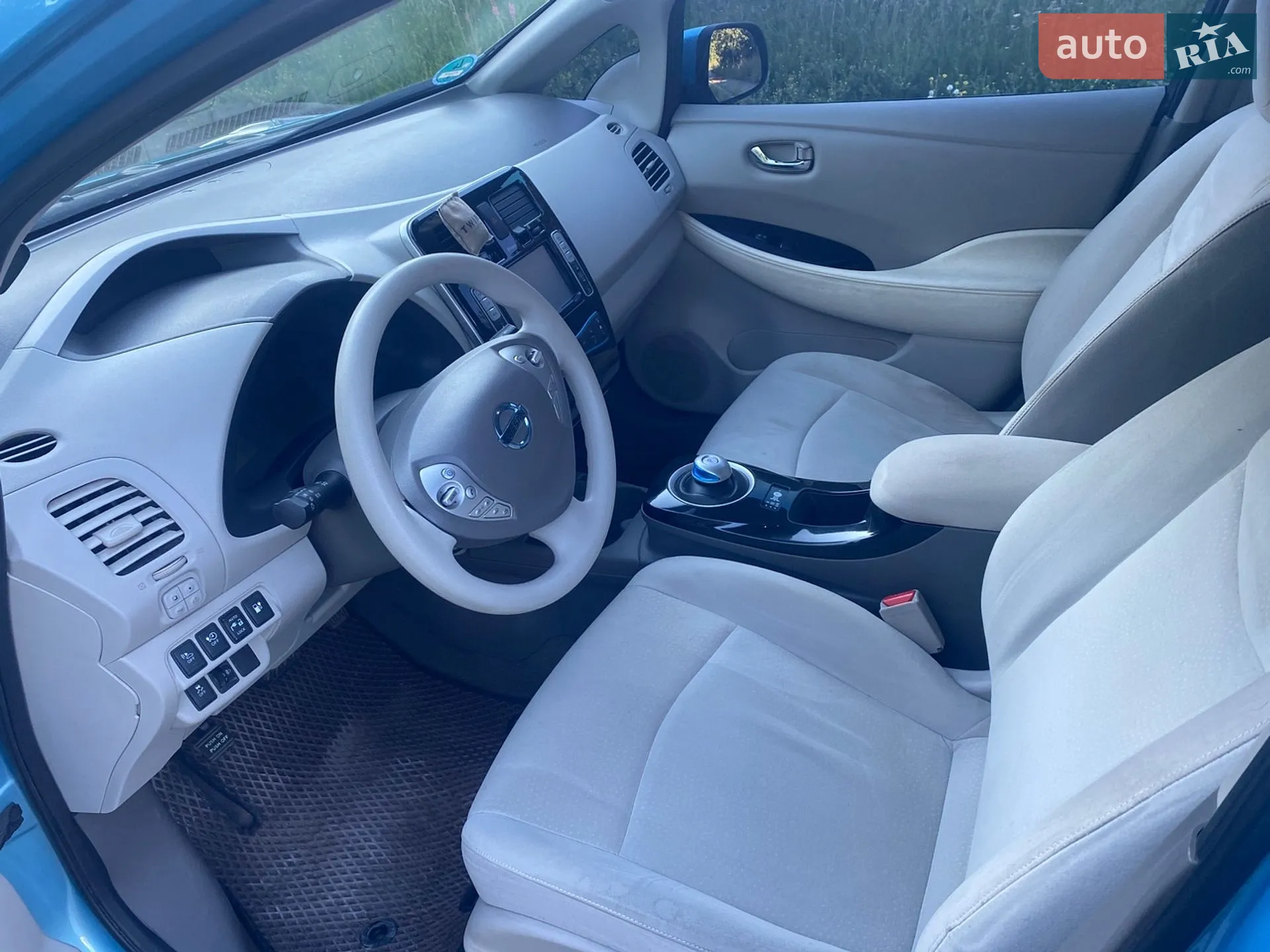 2014 Nissan Leaf - мініатюра 13