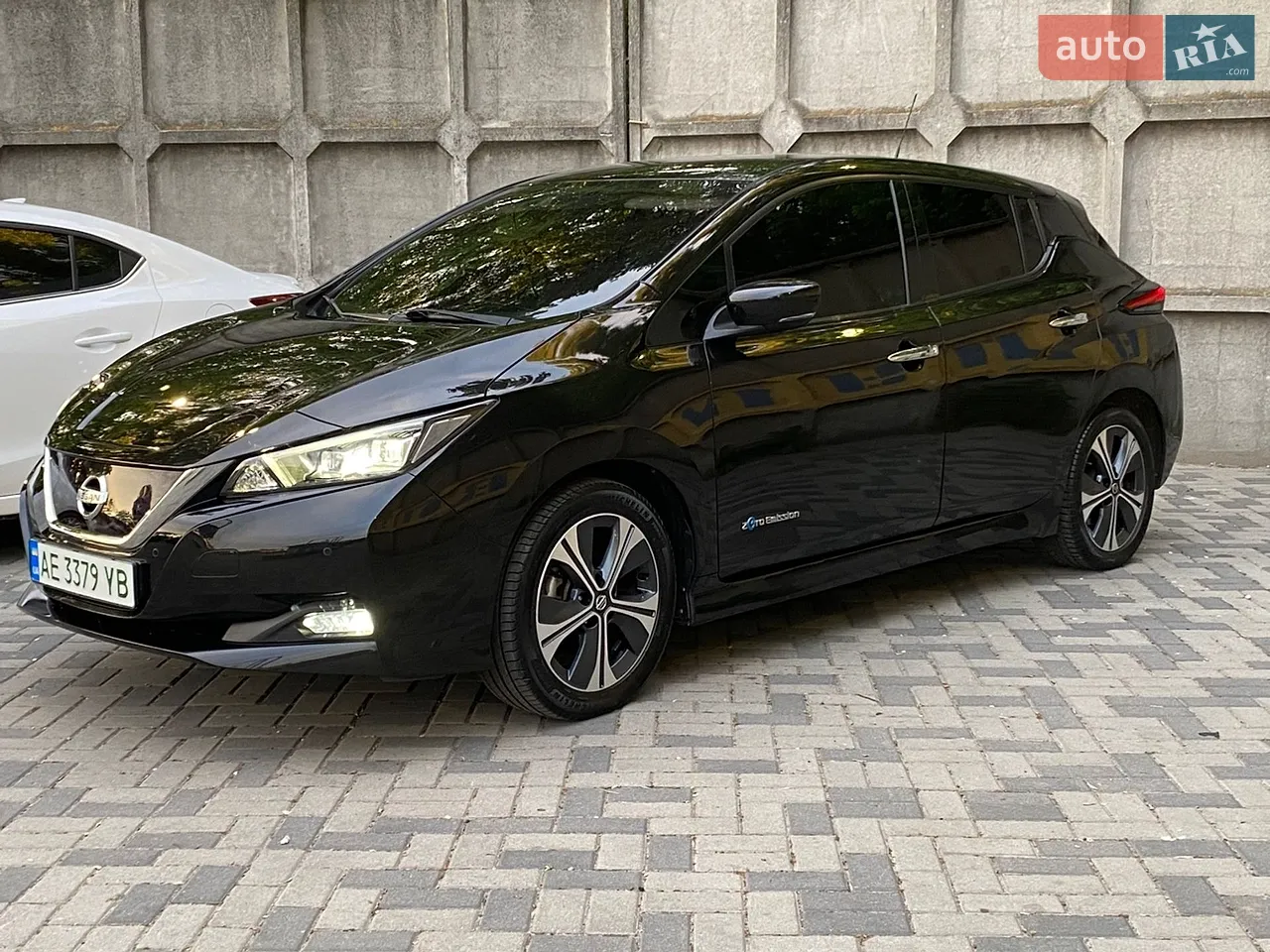 2020 Nissan Leaf - мініатюра 17