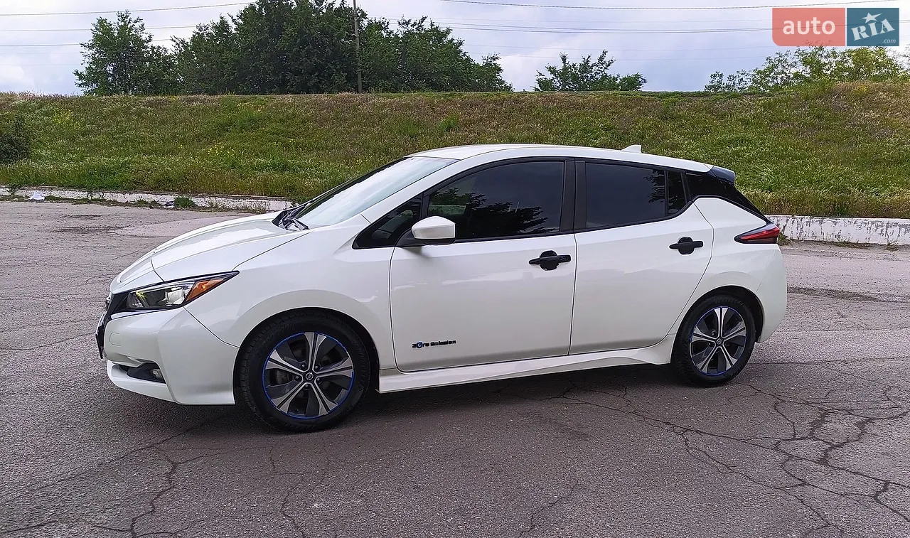 2017 Nissan Leaf - мініатюра 26