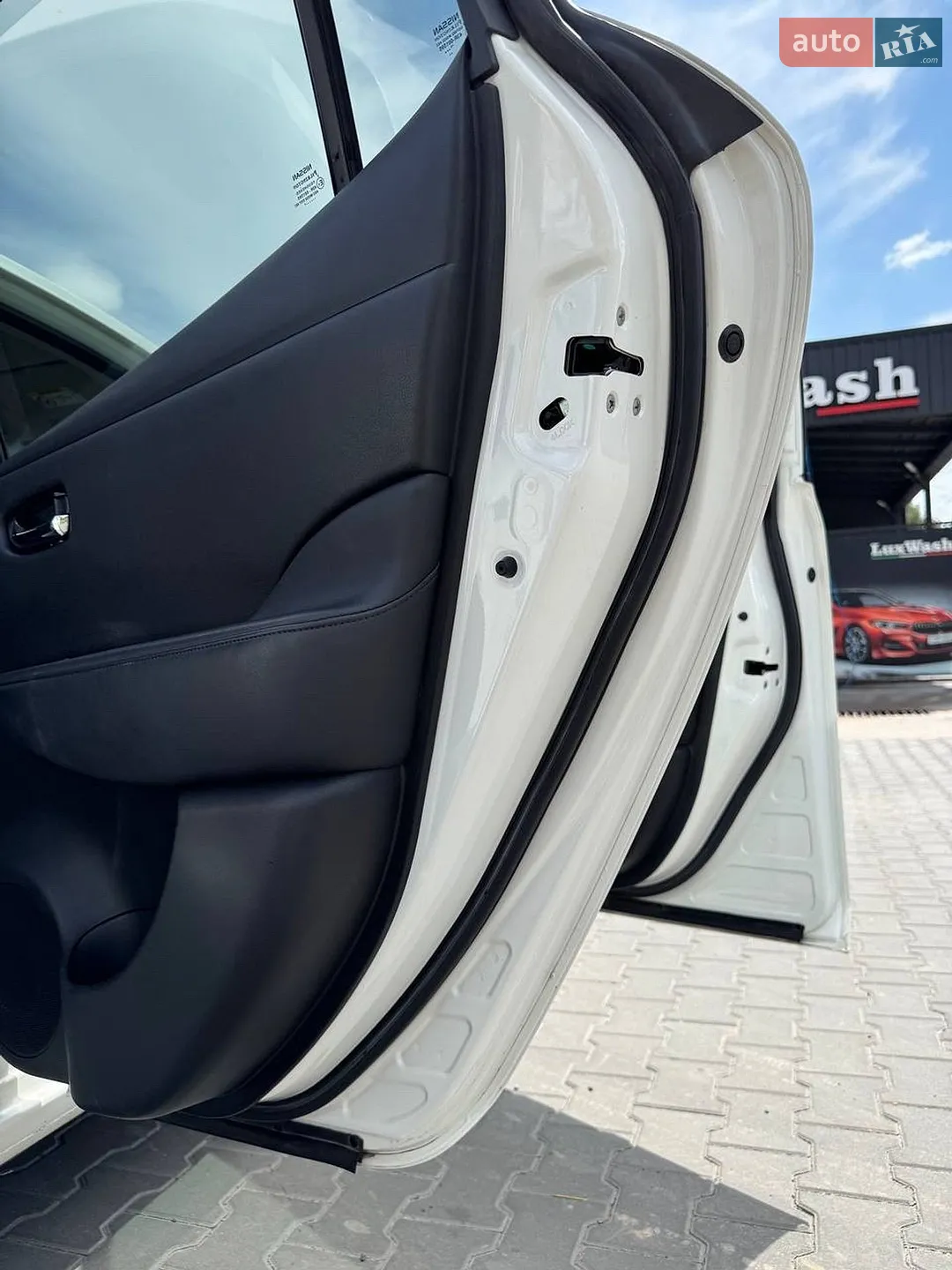 2017 Nissan Leaf - мініатюра 17