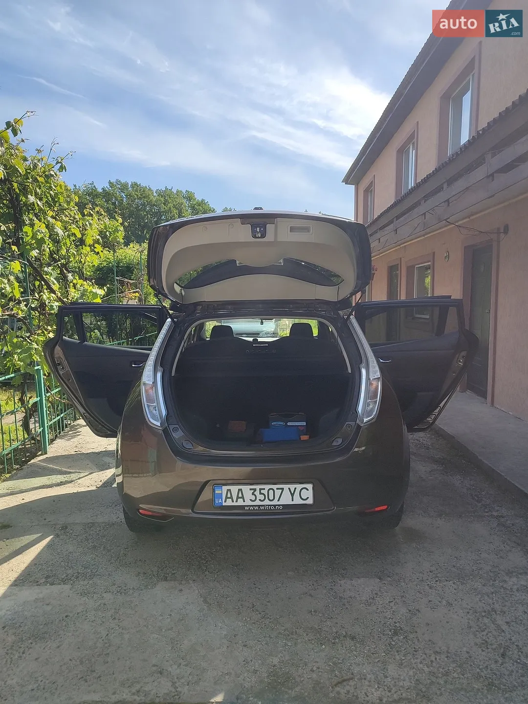 2016 Nissan Leaf - мініатюра 8