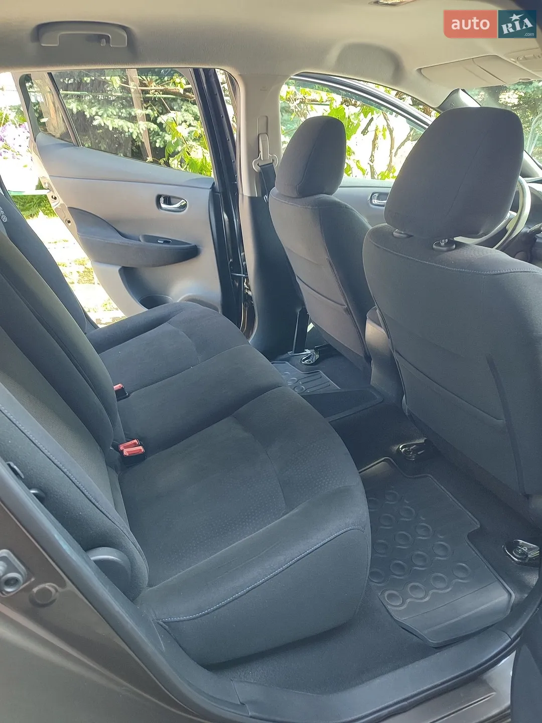 2016 Nissan Leaf - мініатюра 13