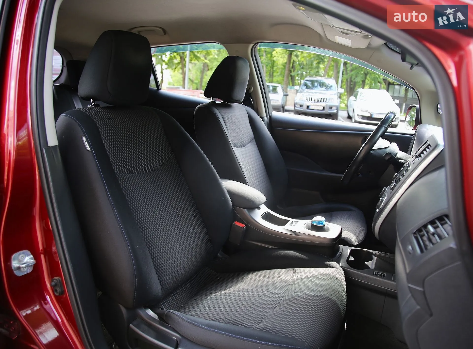 2015 Nissan Leaf - мініатюра 10
