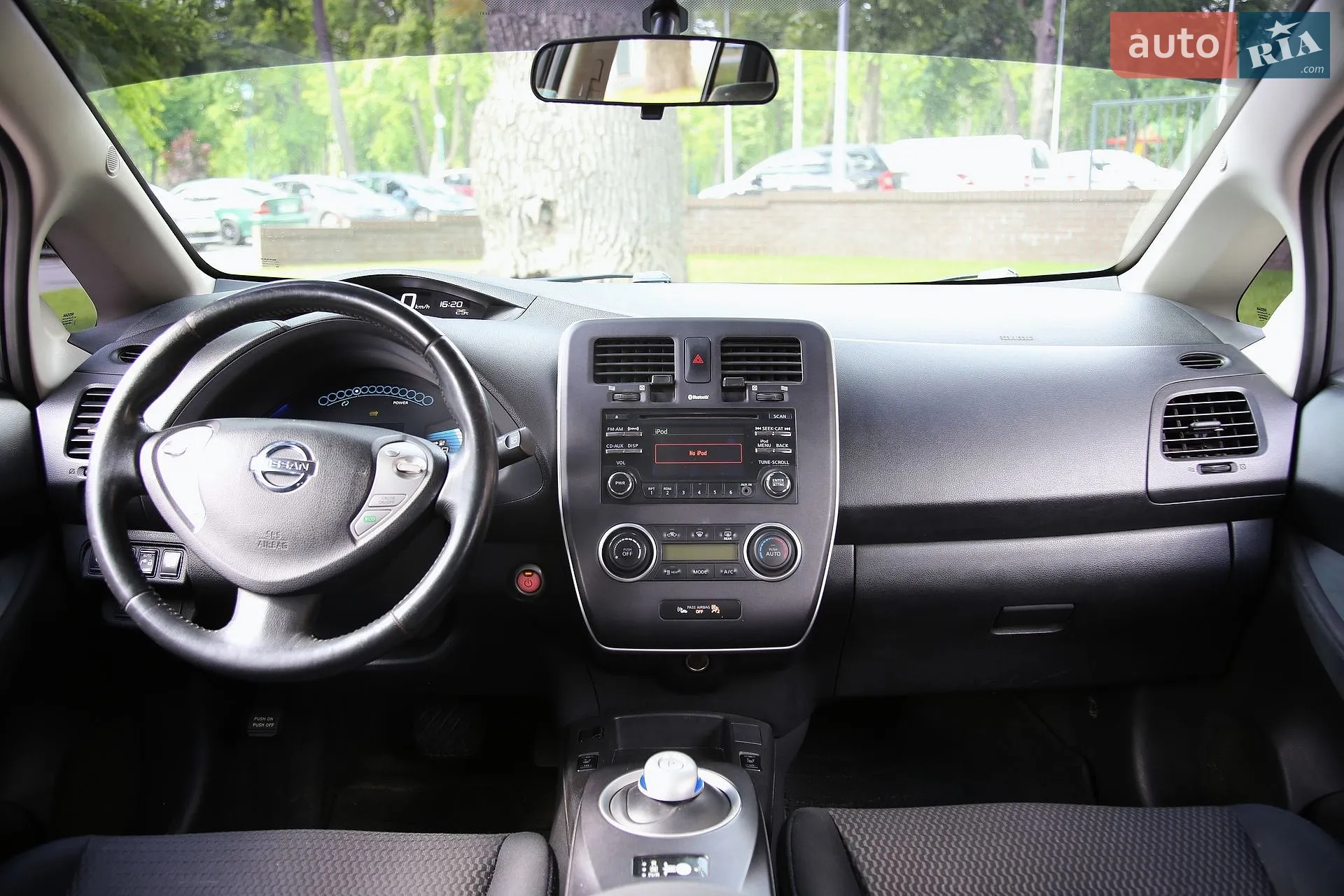 2015 Nissan Leaf - мініатюра 12