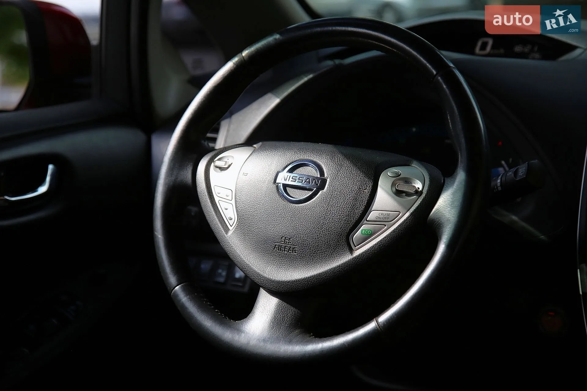 2015 Nissan Leaf - мініатюра 14