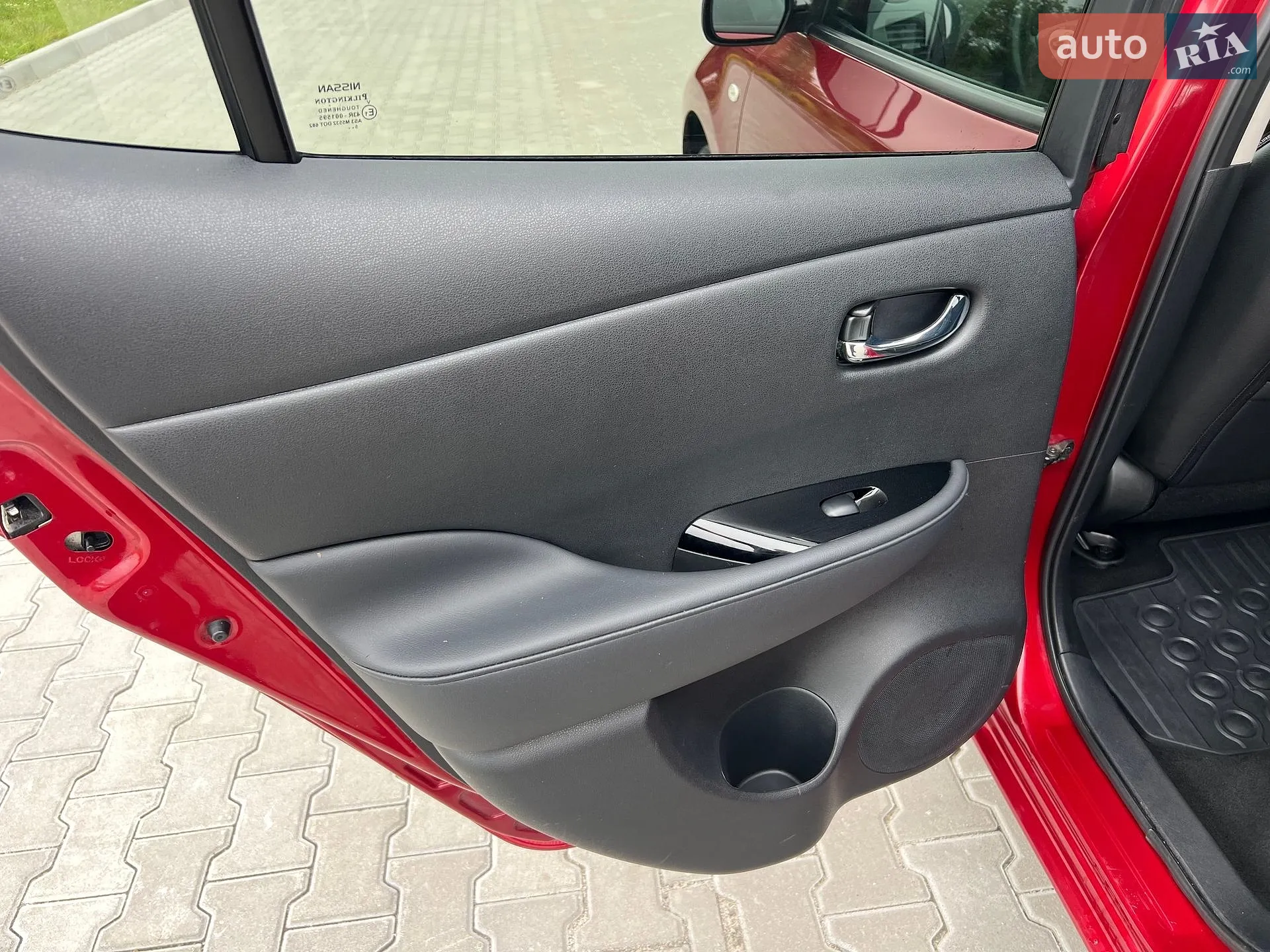 2016 Nissan Leaf - мініатюра 16