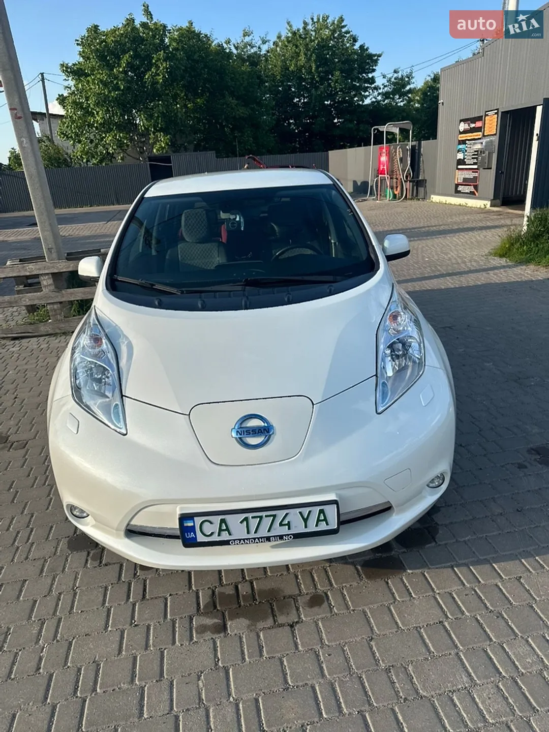 2017 Nissan Leaf - мініатюра 8
