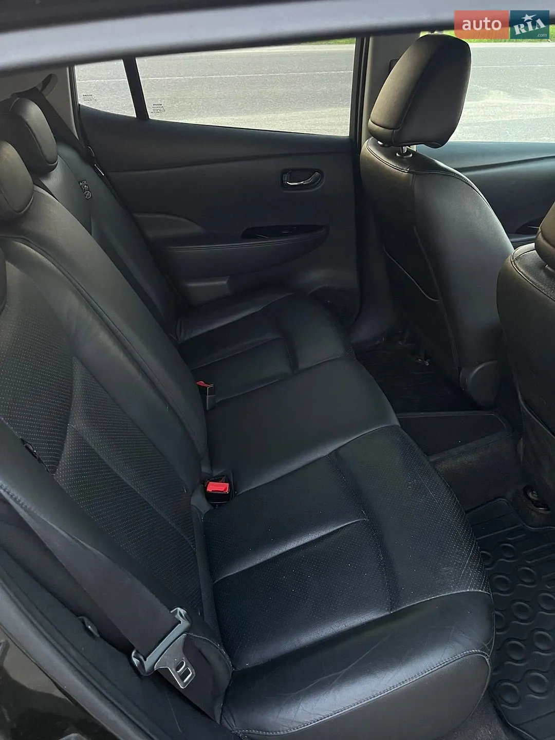2014 Nissan Leaf - мініатюра 16