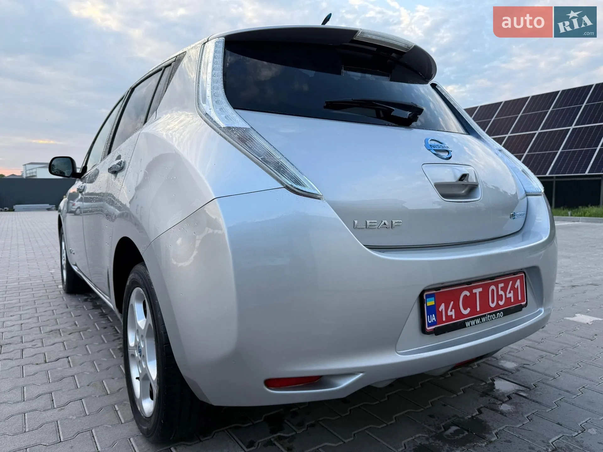 2012 Nissan Leaf - мініатюра 25