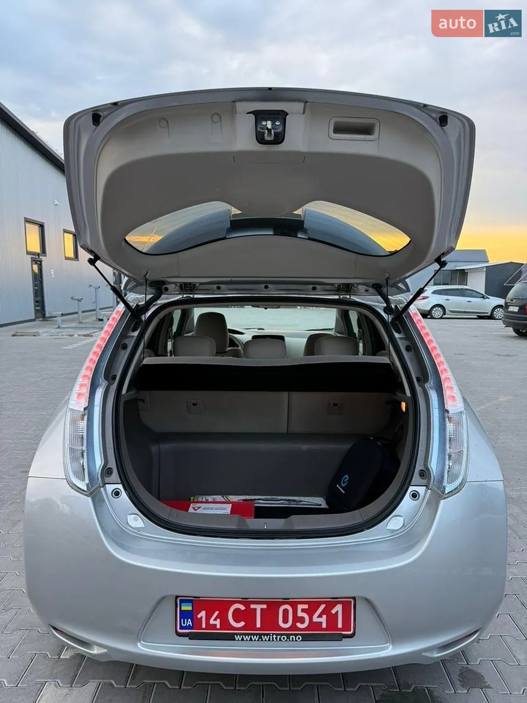 2012 Nissan Leaf - мініатюра 81