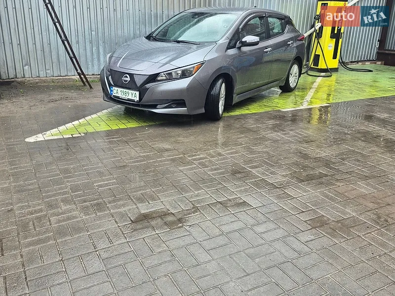 Nissan Leaf 2023