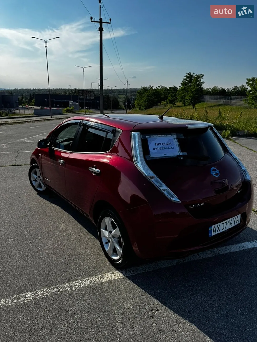 2014 Nissan Leaf - мініатюра 5