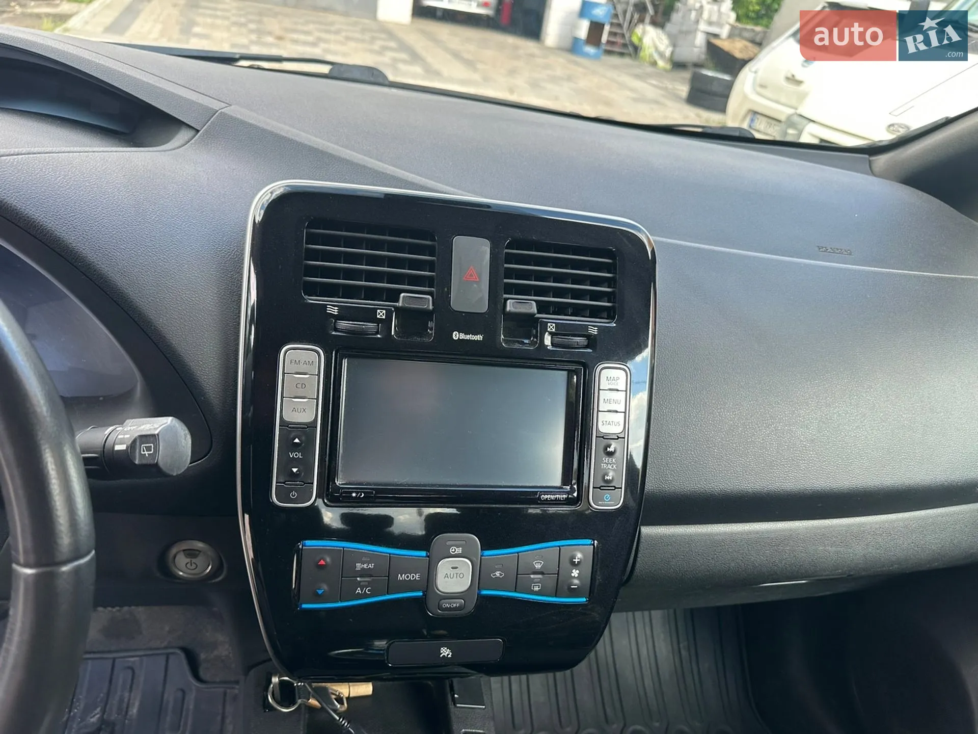 2015 Nissan Leaf - мініатюра 6