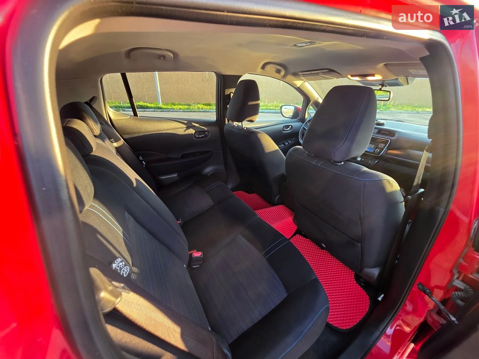 2018 Nissan Leaf - мініатюра 15