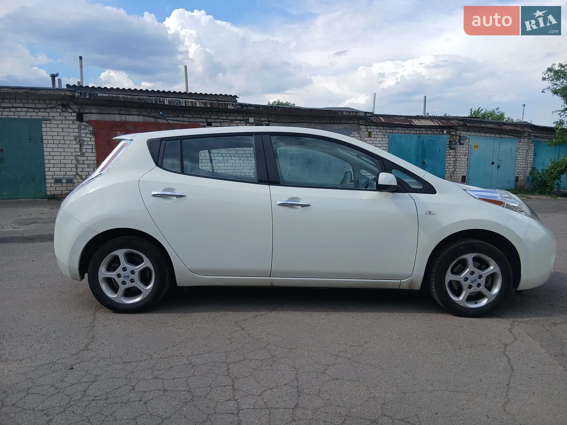 2011 Nissan Leaf - мініатюра 27