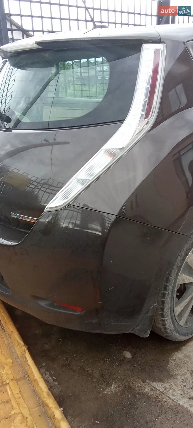 2016 Nissan Leaf - мініатюра 11