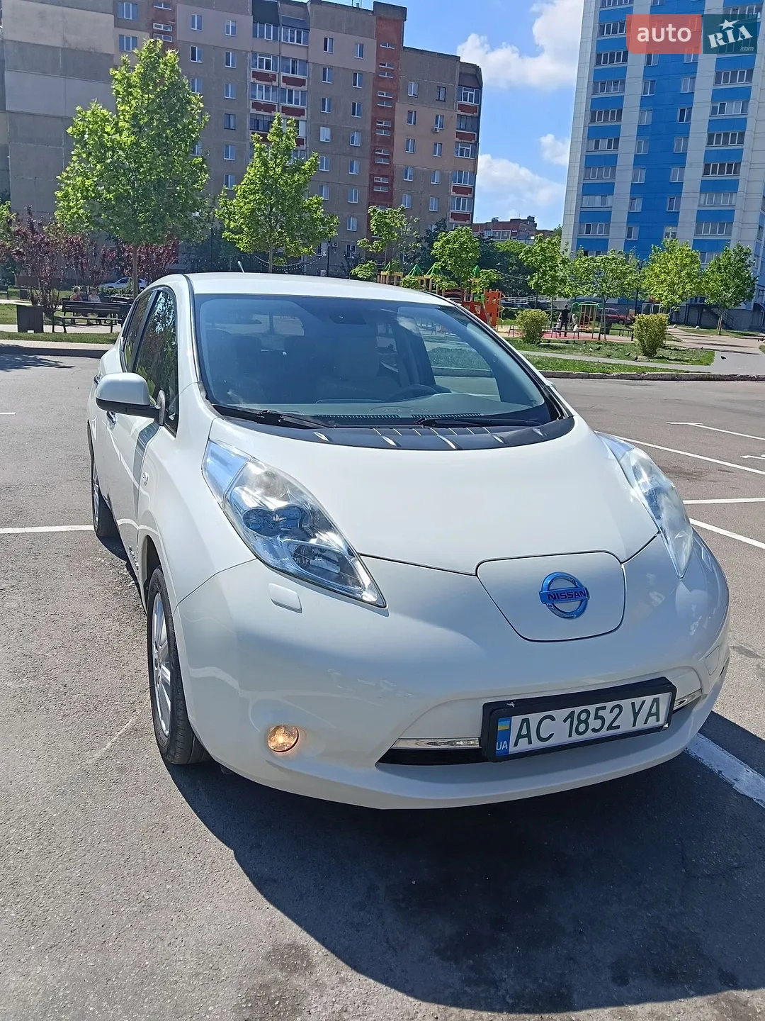 2011 Nissan Leaf - мініатюра 17