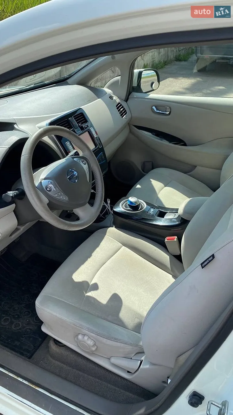 2012 Nissan Leaf - мініатюра 12