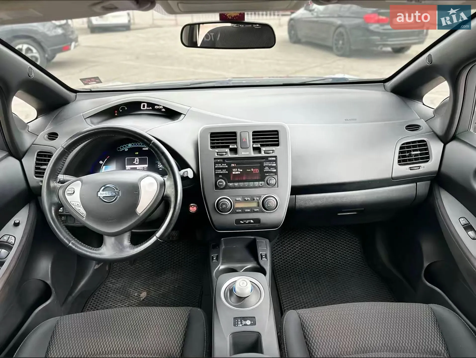 2013 Nissan Leaf - мініатюра 9