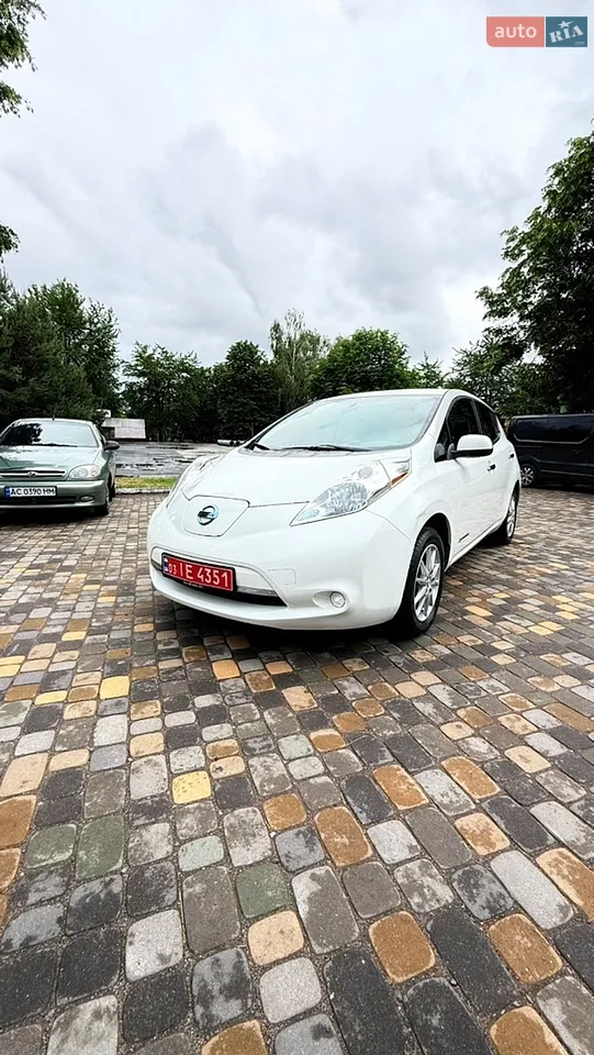 2017 Nissan Leaf - мініатюра 27