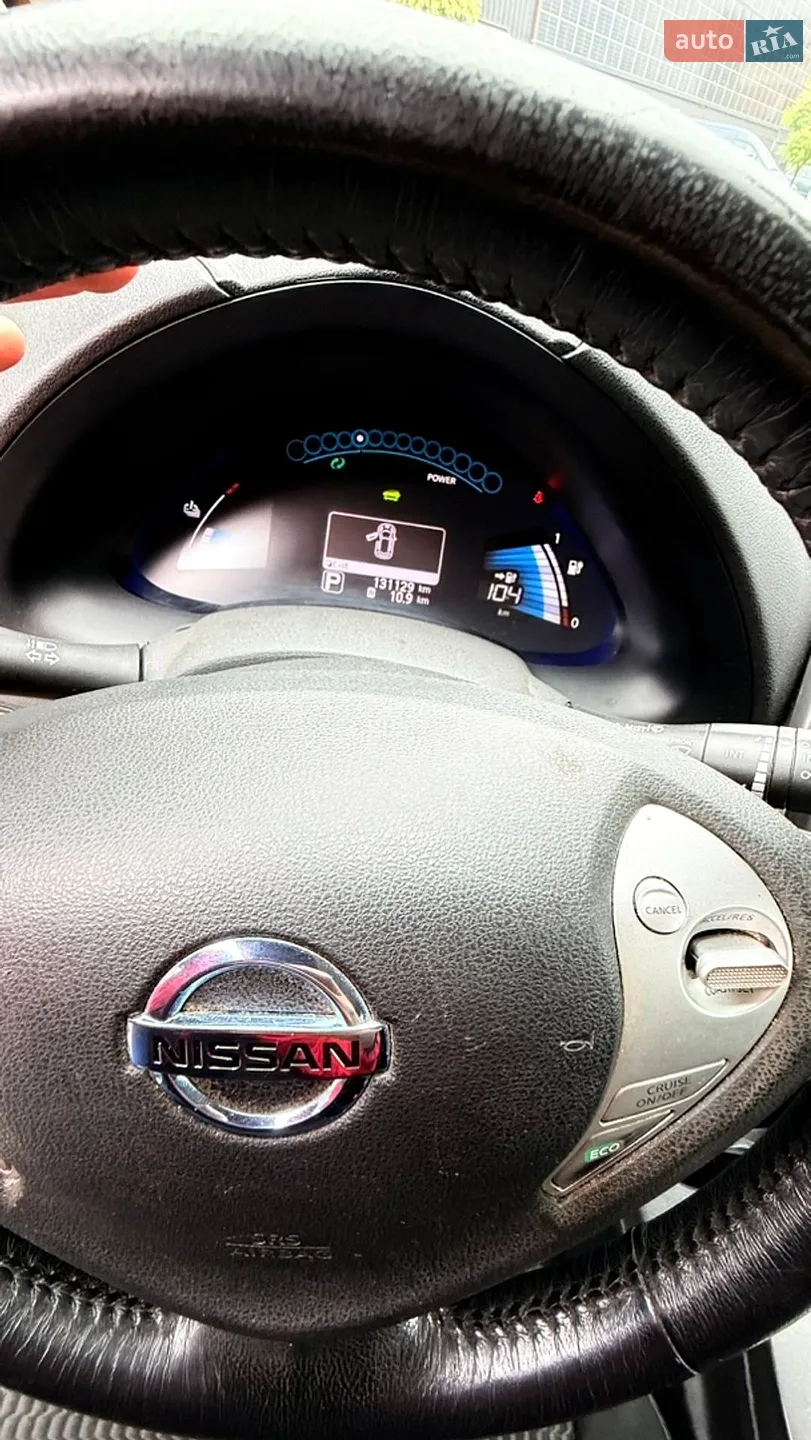 2015 Nissan Leaf - мініатюра 18