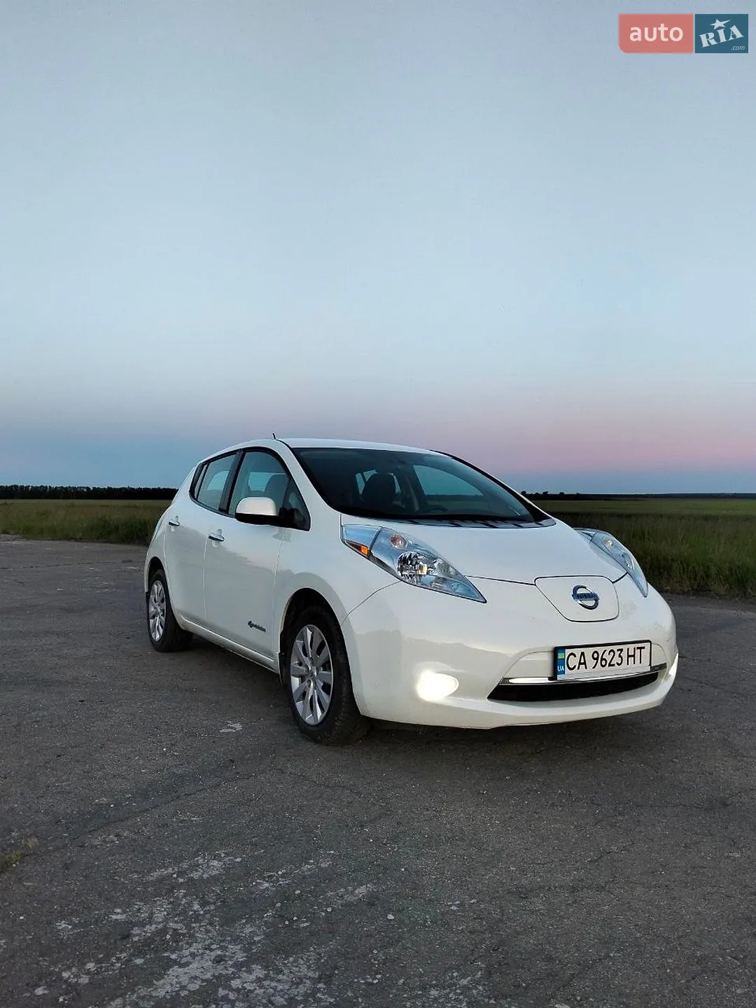 2016 Nissan Leaf - мініатюра 16