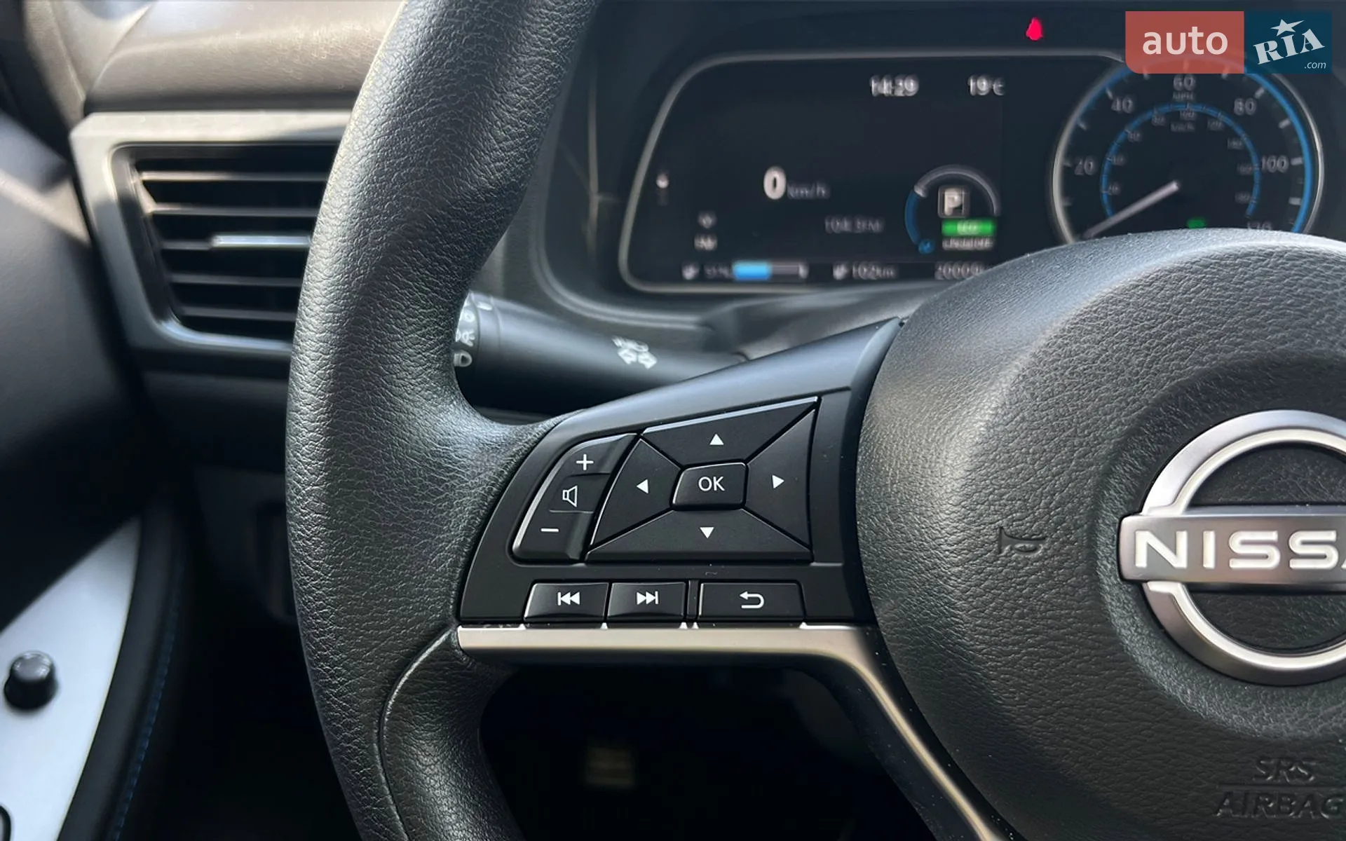 2023 Nissan Leaf - мініатюра 11