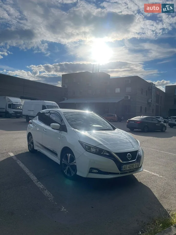 2020 Nissan Leaf - мініатюра 20
