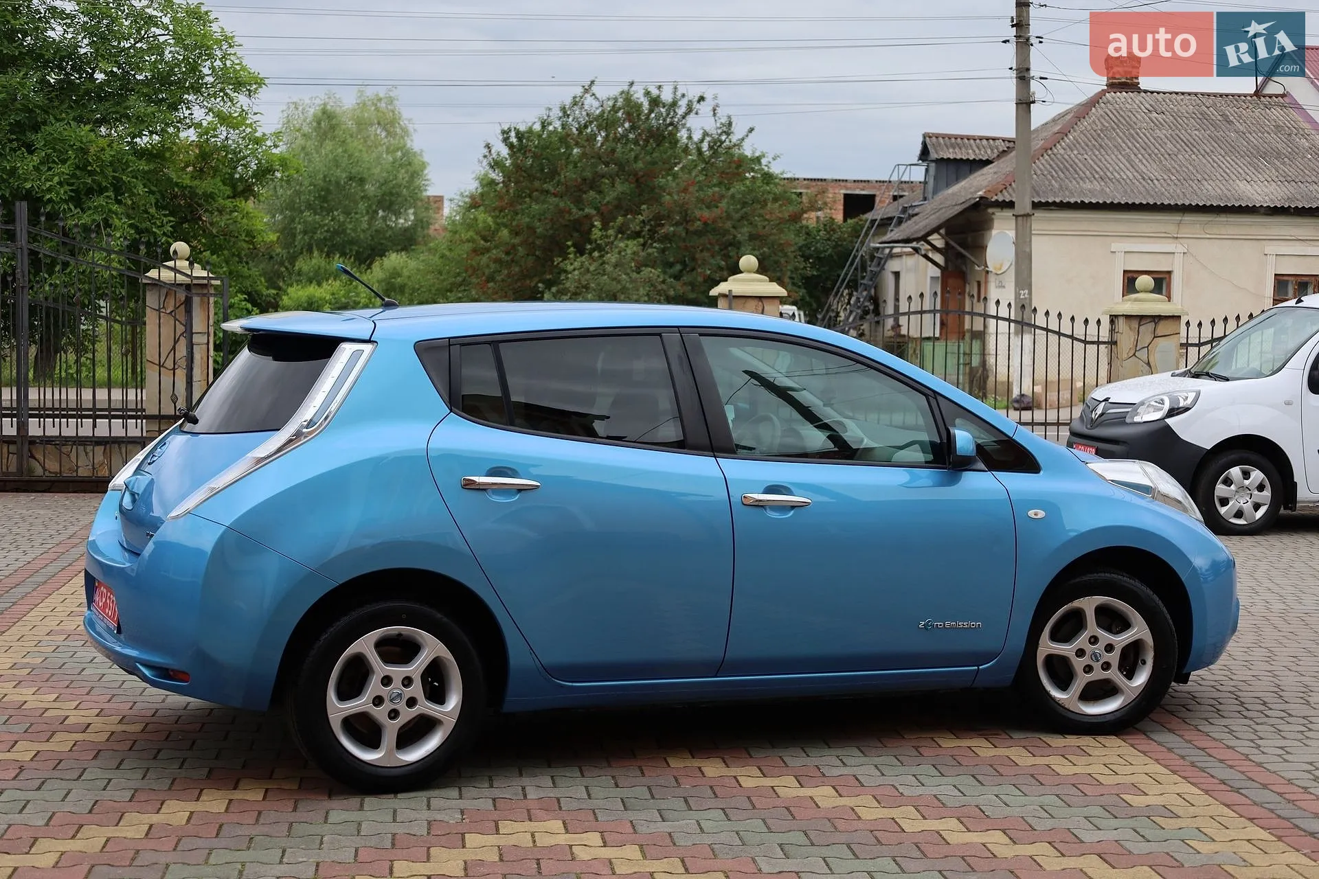2013 Nissan Leaf - мініатюра 8