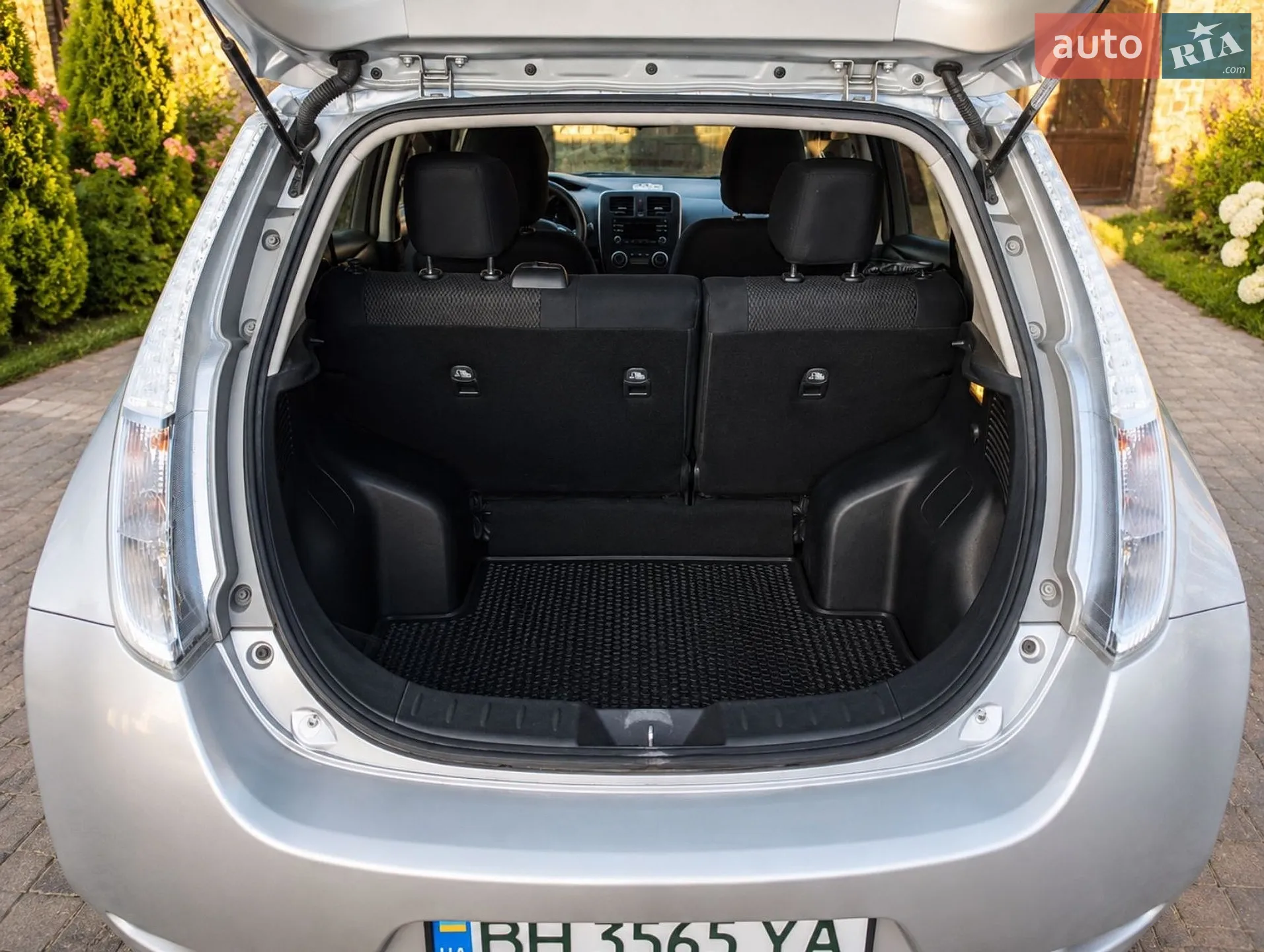 2013 Nissan Leaf - мініатюра 5