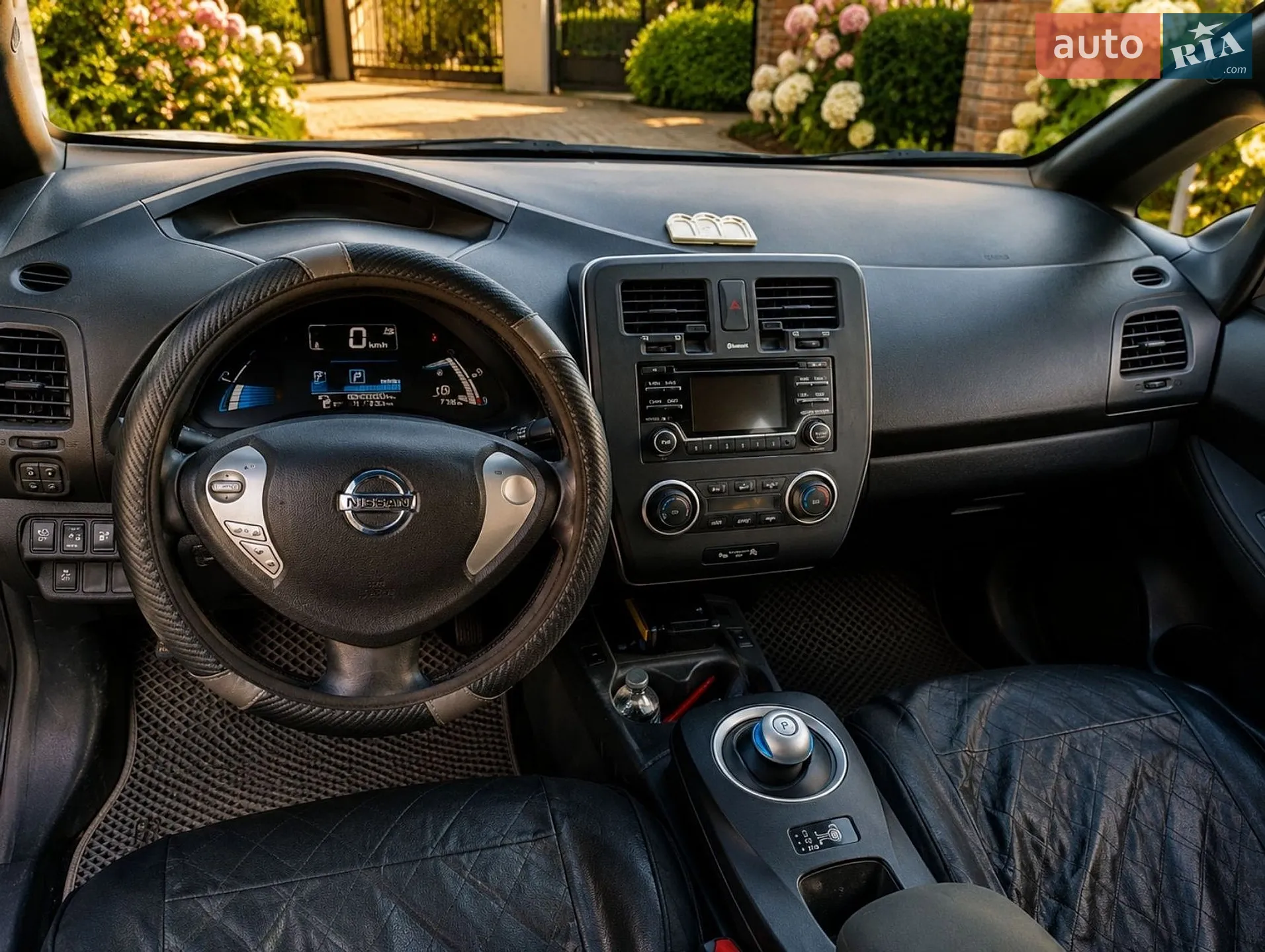 2013 Nissan Leaf - мініатюра 10