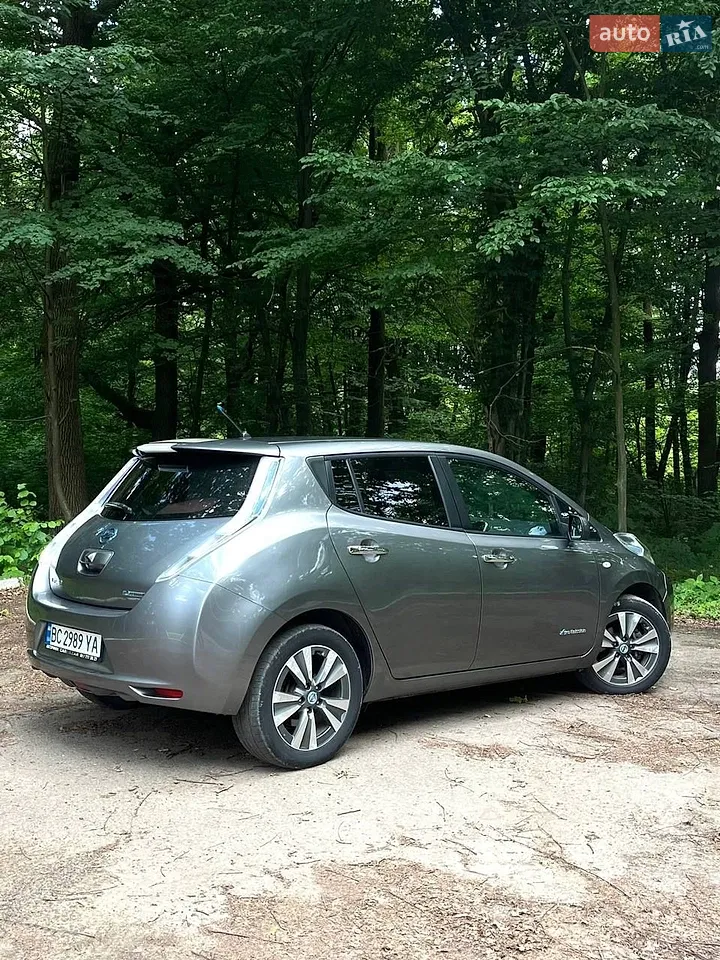 2014 Nissan Leaf - мініатюра 26