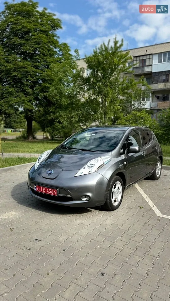 2017 Nissan Leaf - мініатюра 33