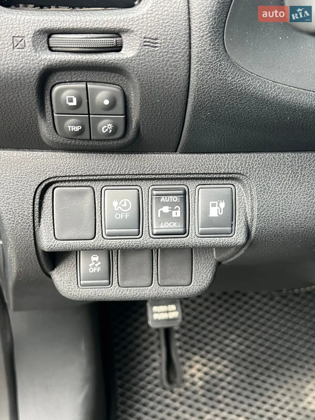 2017 Nissan Leaf - мініатюра 17