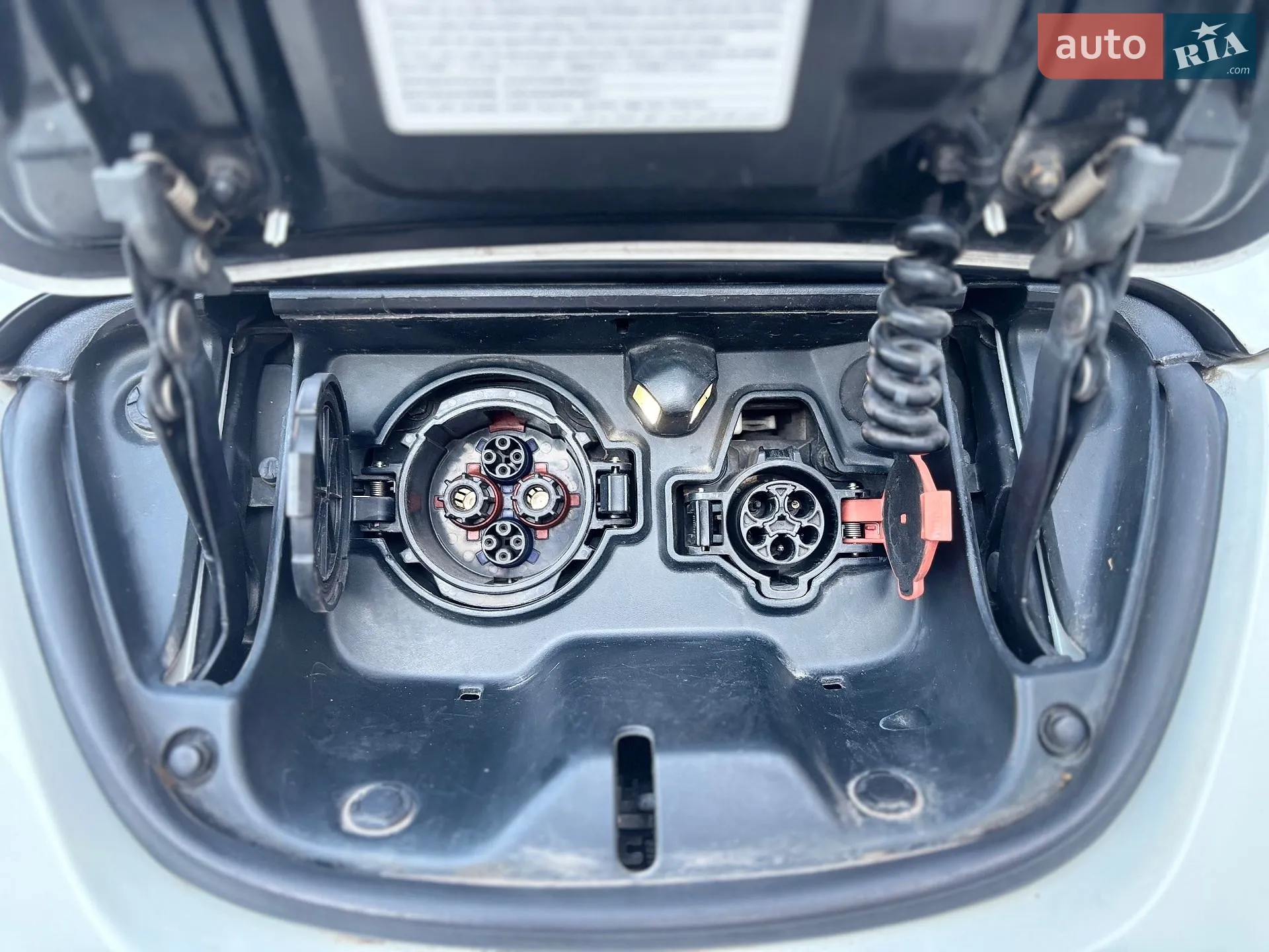 2013 Nissan Leaf - мініатюра 35