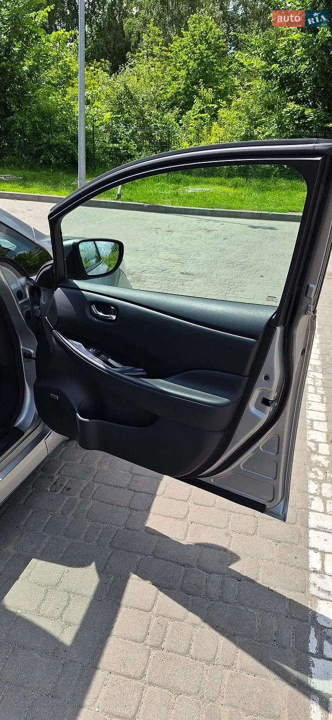 2018 Nissan Leaf - мініатюра 23
