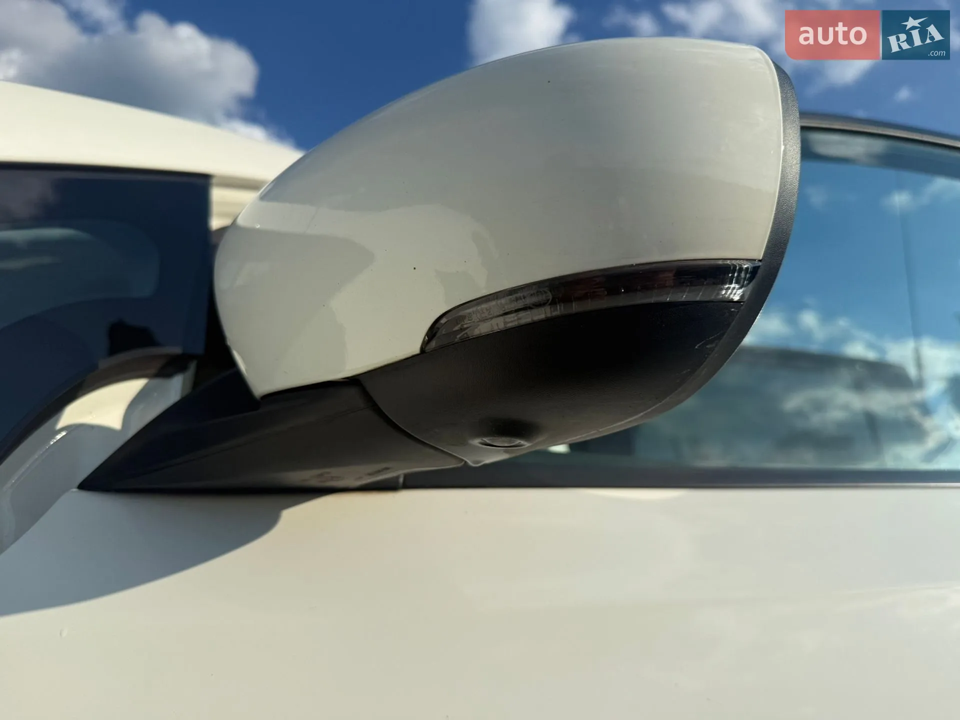 2020 Nissan Leaf - мініатюра 16