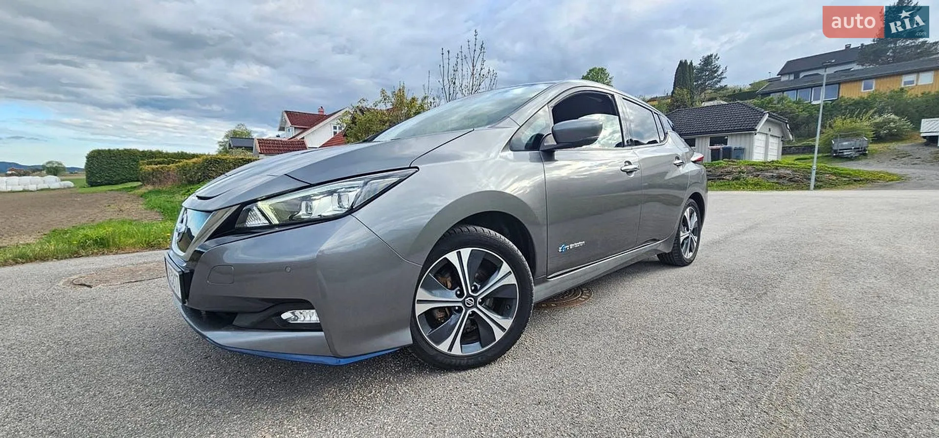 2020 Nissan Leaf - фото 1