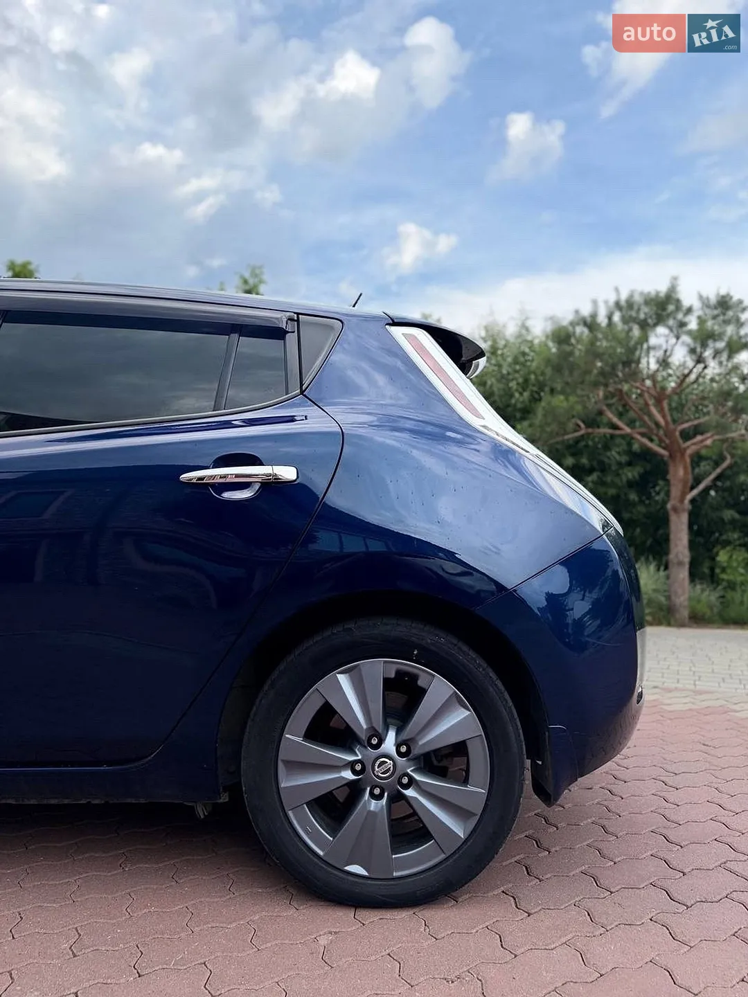 2016 Nissan Leaf - мініатюра 4