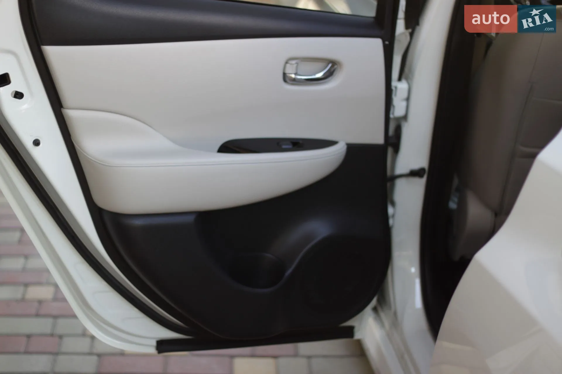 2018 Nissan Leaf - мініатюра 18