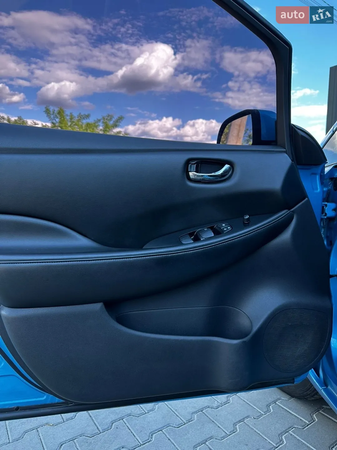 2013 Nissan Leaf - мініатюра 15