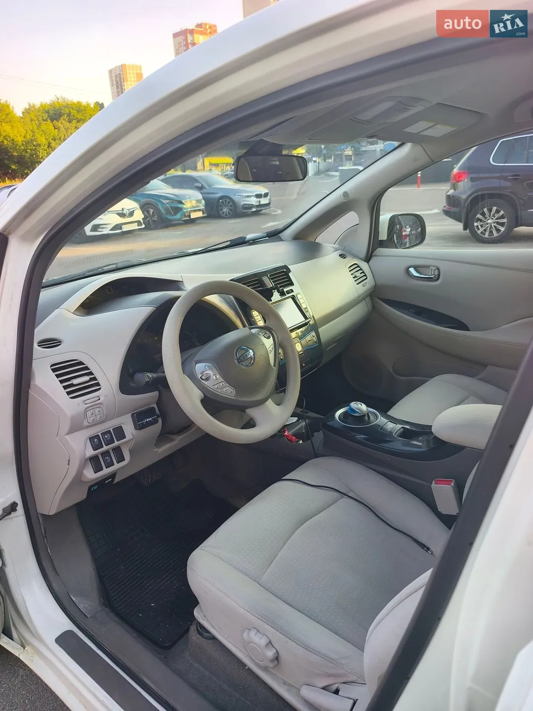 2012 Nissan Leaf - мініатюра 13