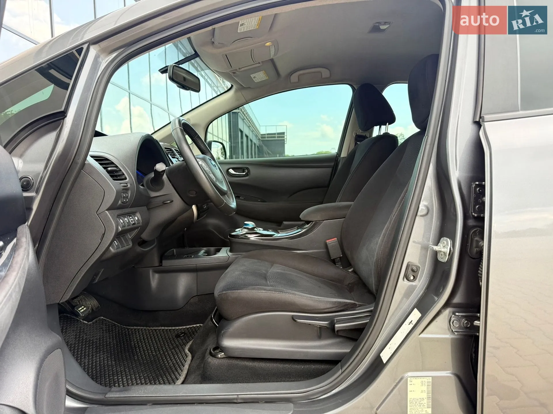 2015 Nissan Leaf - мініатюра 15